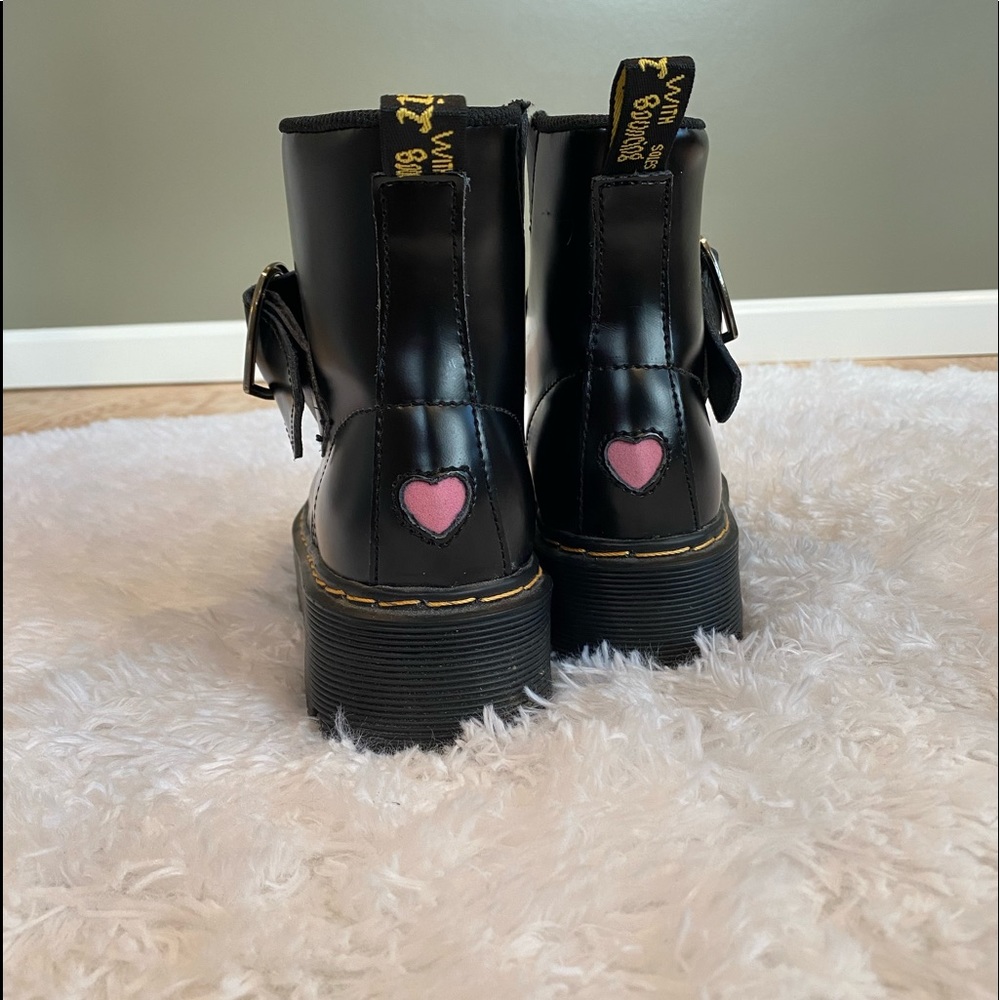 Dr.Marten Heart Leather Platform Boots! - Picture 2 of 9